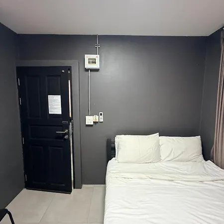 Nawin Residence
